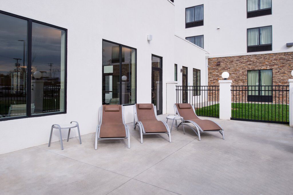 Holiday Inn Express & Suites Monroe By Ihg Εξωτερικό φωτογραφία